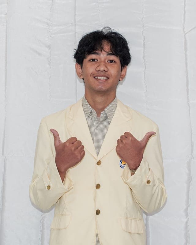 Potret I Dewa Putu Adhitya Wiraguna